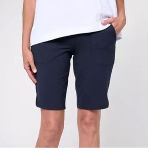 Wicked by Women with Control Bermuda Shorts w/ Side Slits sz M NWOT # C983